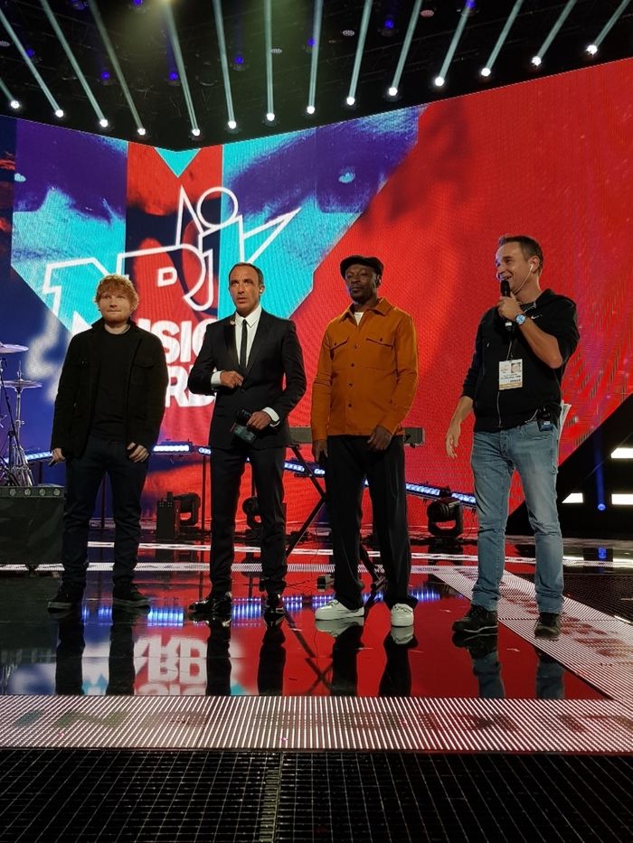 Chauffeur de Salle NRJ Music Awards samedi 4 novembre 2017 sur TF1 avec Mc Solaar, Nikos Aliagas et Ed Sheeran 